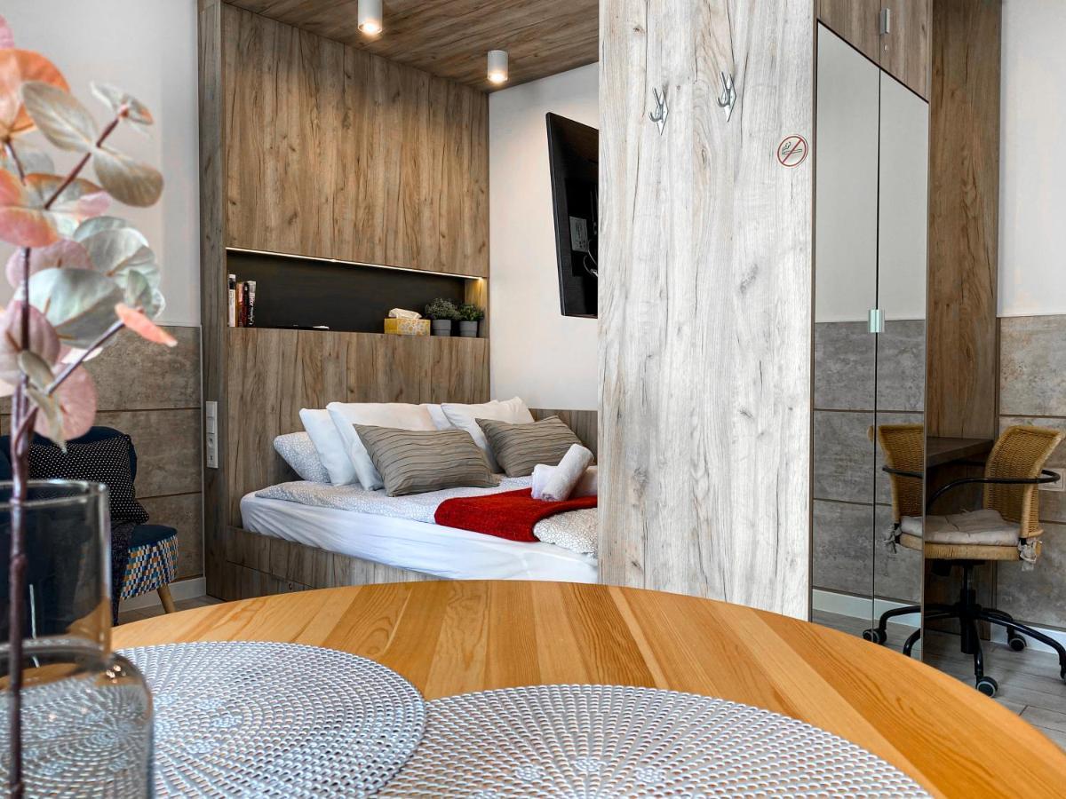 Beautiful Studio For Couples With Air Conditioning - Old Town & Main Station 克拉科夫 外观 照片